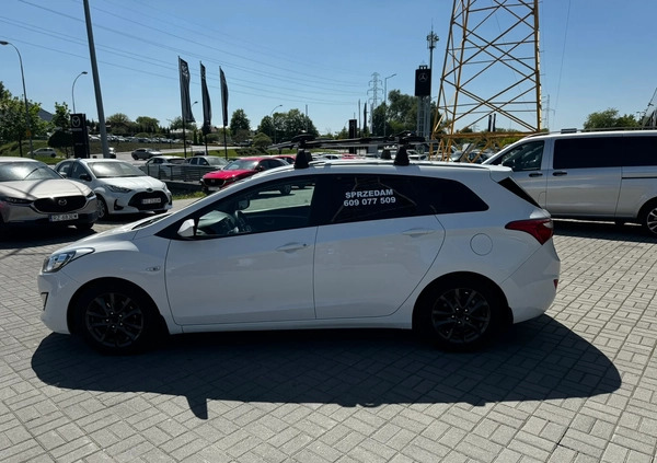 Hyundai I30 cena 31999 przebieg: 169500, rok produkcji 2013 z Łabiszyn małe 92
